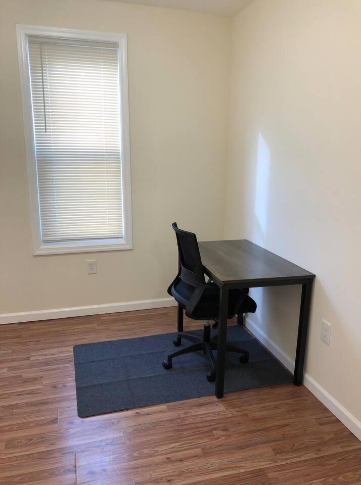 Large And Private 3 Bedroom And 1 Bathroom Apartment Near Newark International Airport Ewr And New York City Bagian luar foto