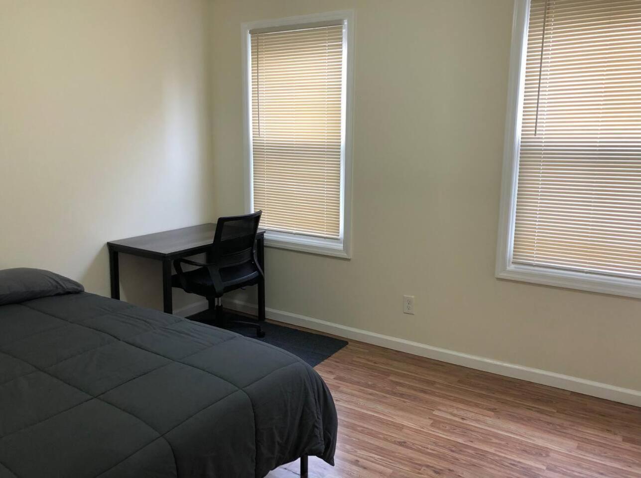 Large And Private 3 Bedroom And 1 Bathroom Apartment Near Newark International Airport Ewr And New York City Bagian luar foto